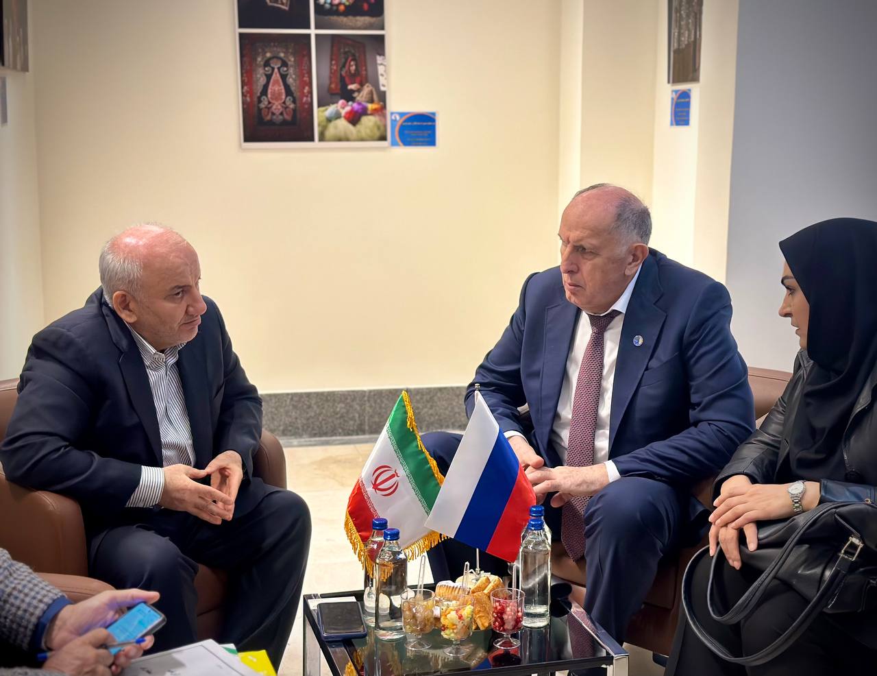 На форуме в Иране обсудили упрощение таможенных процедур при перевозке грузов в Дагестан На форуме в Иране обсудили упрощение таможенных процедур при перевозке грузов в Дагестан