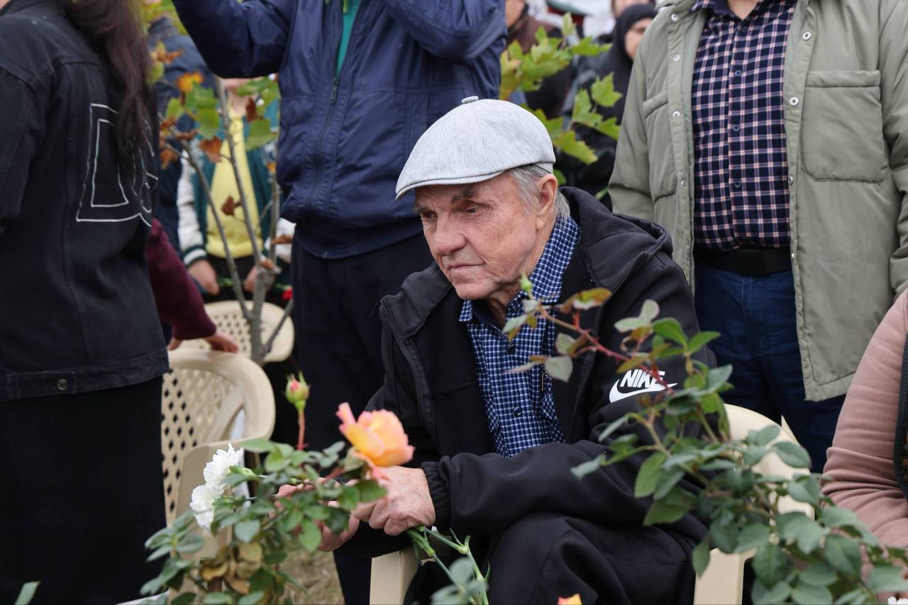 Мемориал погибшим защитникам Отечества — центральный объект Сада памяти в Кизлярском районе Мемориал погибшим защитникам Отечества — центральный объект Сада памяти в Кизлярском районе