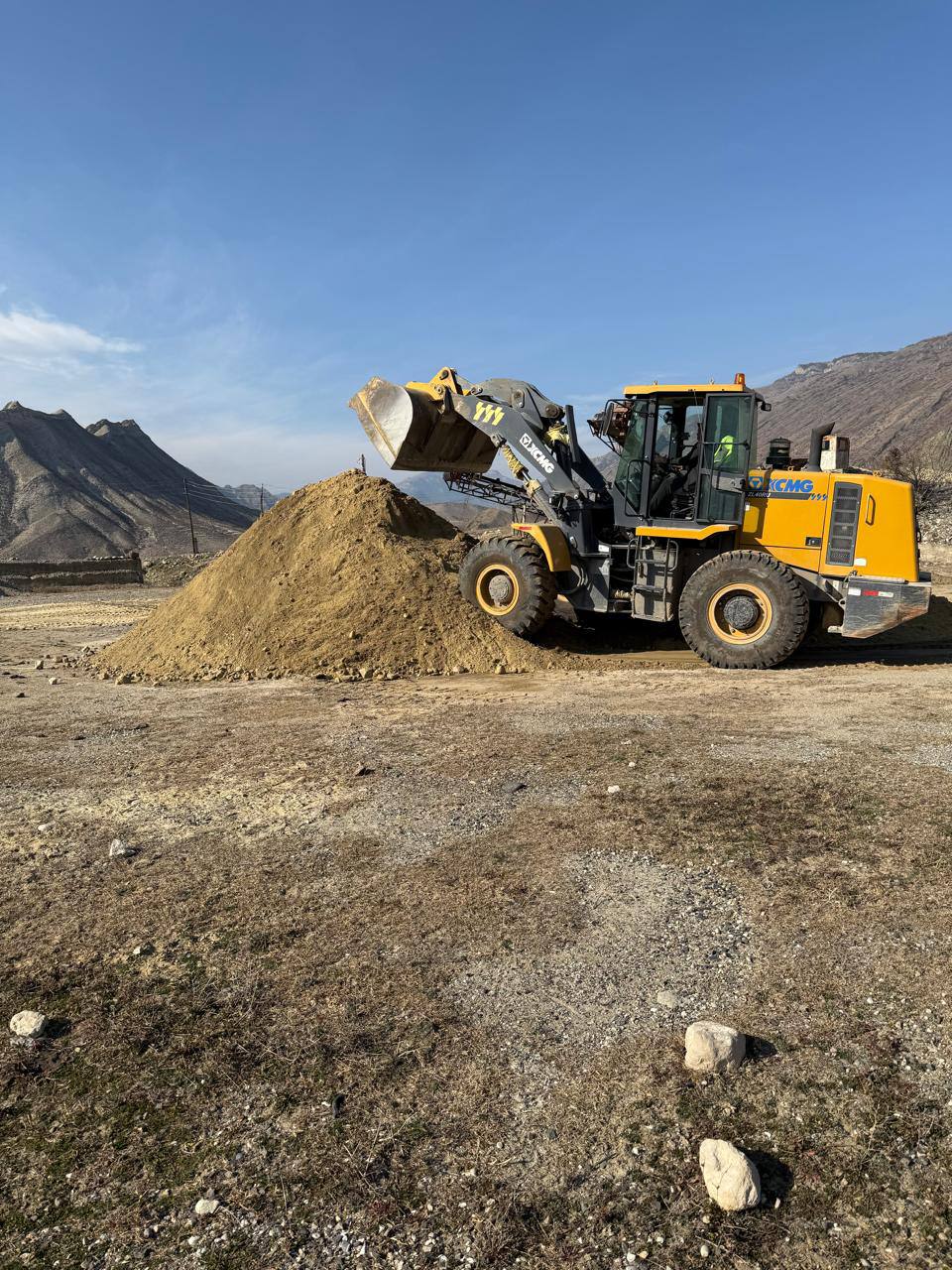 Дорожники Дагестана продолжают работы по благоустройству дорог Дорожники Дагестана продолжают работы по благоустройству дорог