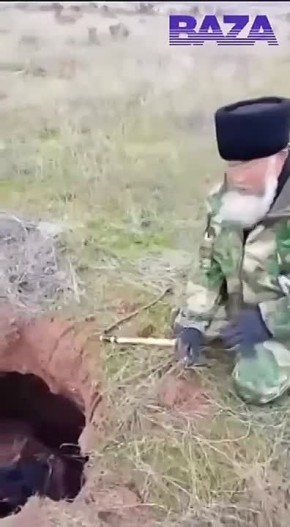 Во время конного марафона в Астраханской области дагестанец на лошади провалился в средневековый склеп времен Золотой Орды (XV-XVI века) в районе села Селитренное