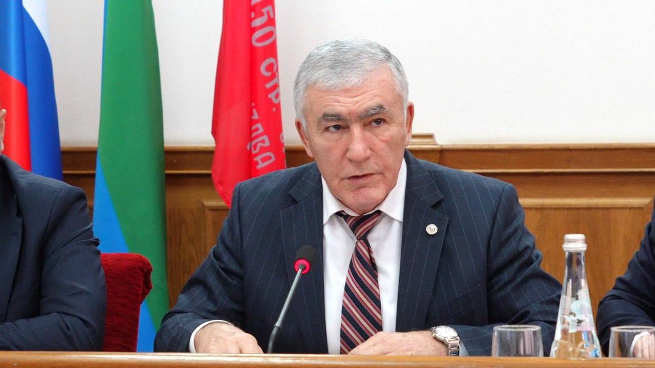 В Махачкале прошло выездное совещание Совета Безопасности Дагестана по вопросам призывной кампании В Махачкале прошло выездное совещание Совета Безопасности Дагестана по вопросам призывной кампании