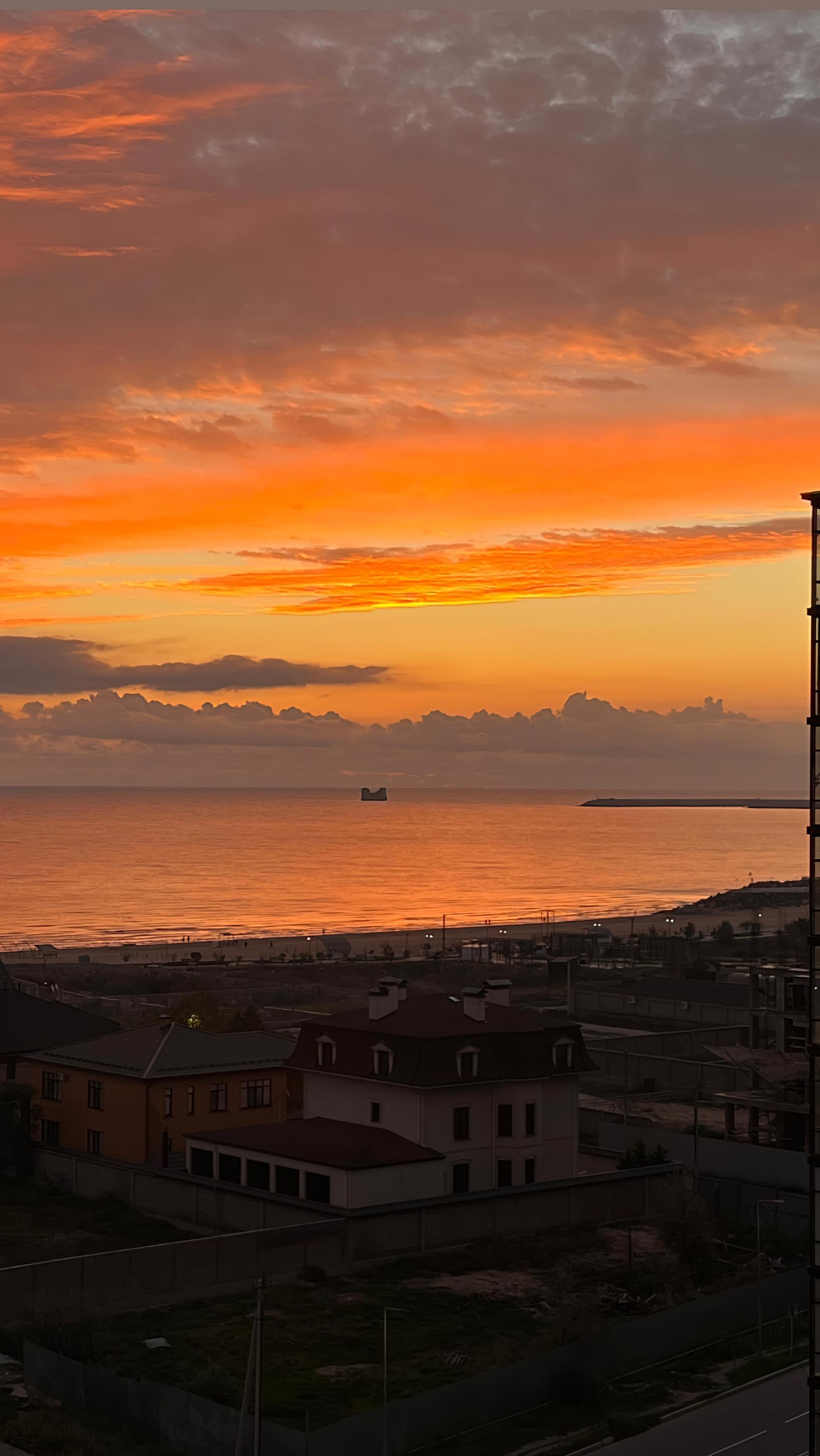 Рассвет в Каспийске. Подпишись на ДП в МАХ