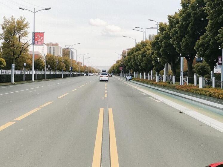 Ленинский районный суд Махачкалы признал недействительным право собственности на земельный участок площадью 600 кв.м в микрорайоне Дагводстрой, удовлетворив иск городской администрации