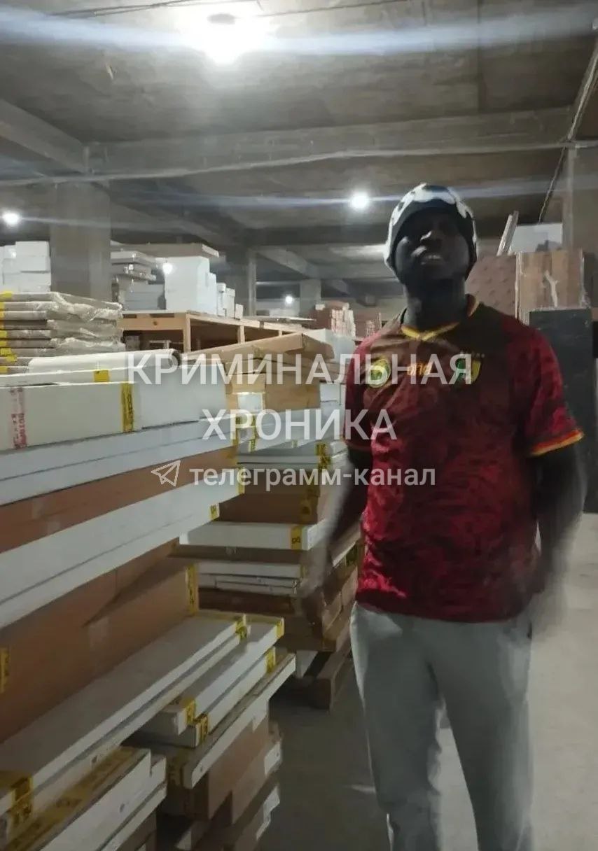 16 иностранцев из Камеруна, Того и Мавритании выявили сотрудники МВД республики в п.Ленинкент 16 иностранцев из Камеруна, Того и Мавритании выявили сотрудники МВД республики в п.Ленинкент