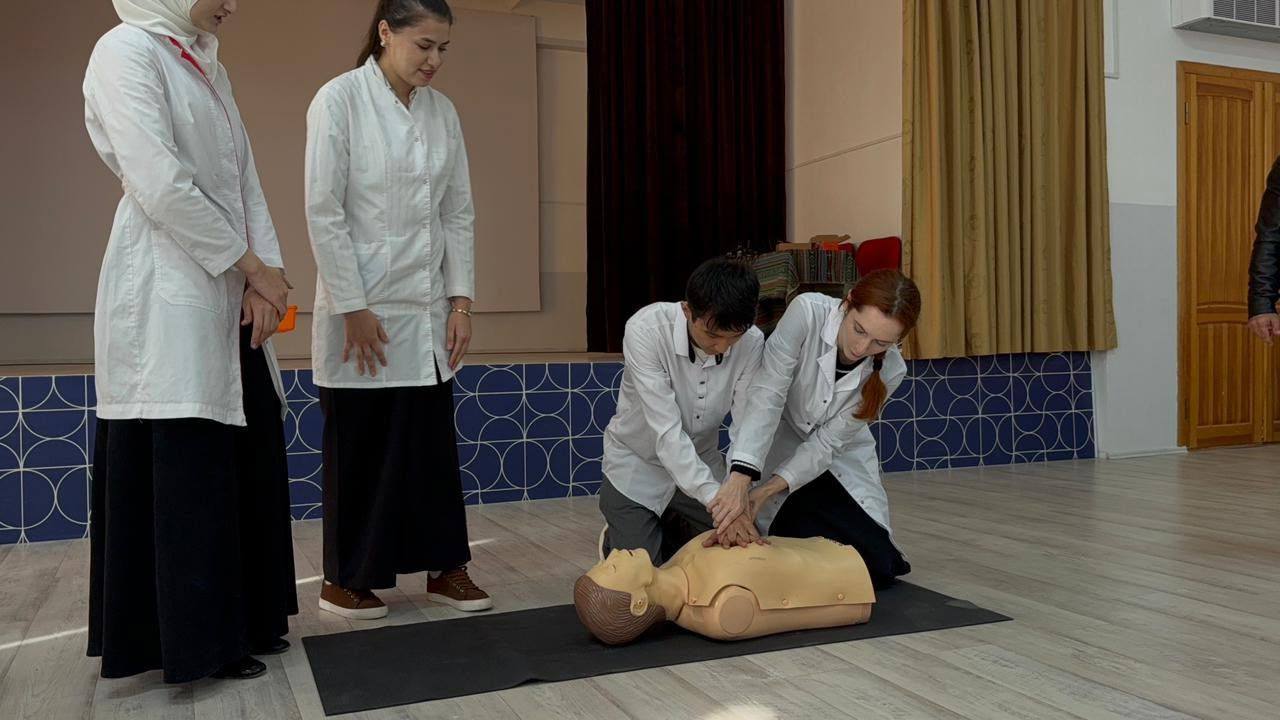 В Хасавюрте проходят учения по оказанию первой медицинской помощи В Хасавюрте проходят учения по оказанию первой медицинской помощи