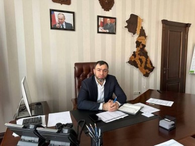  ,                    2025 ,       ...