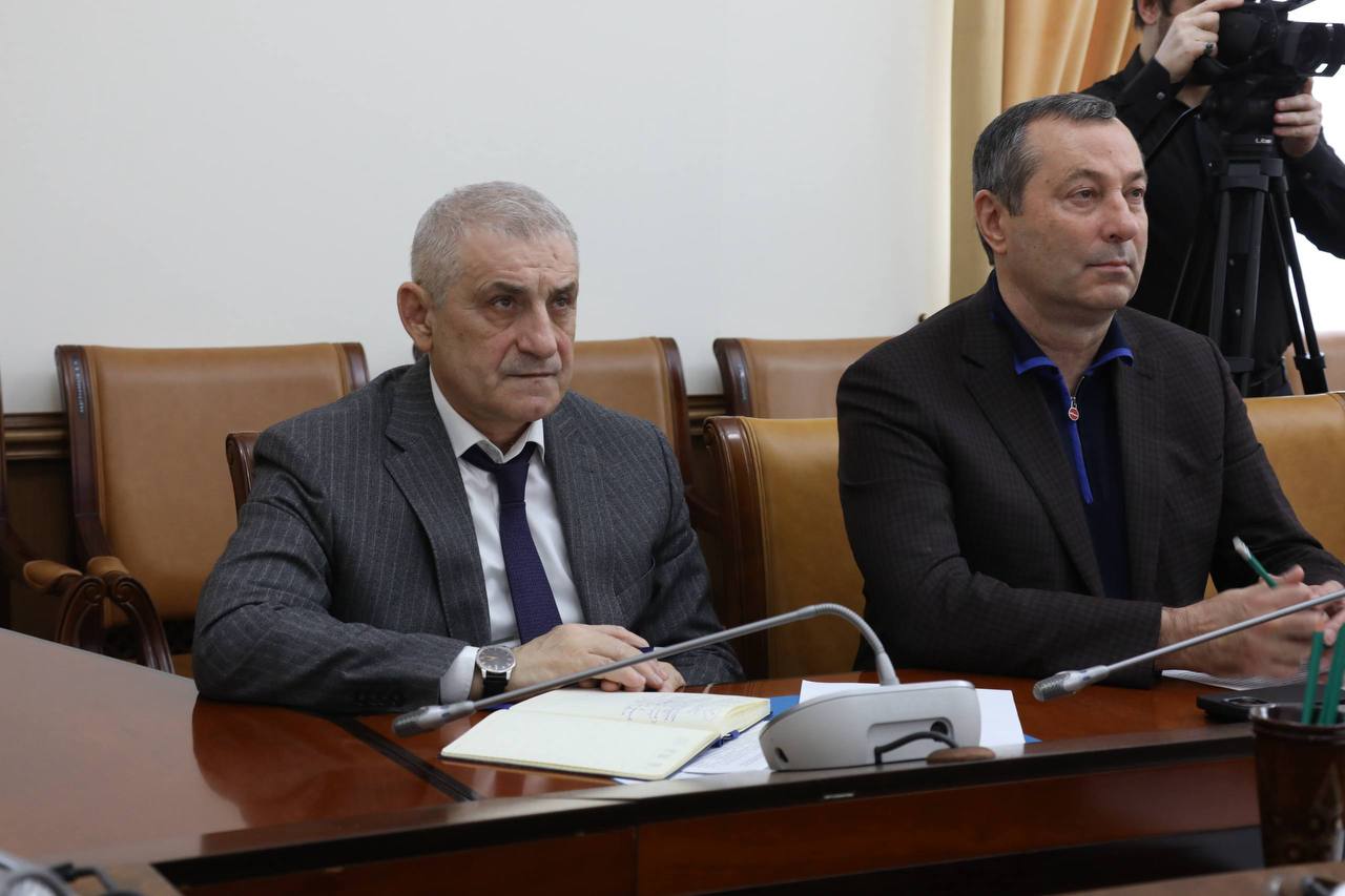 Эксперты дали рекомендации Правительству Дагестана по внедрению ИИ Эксперты дали рекомендации Правительству Дагестана по внедрению ИИ