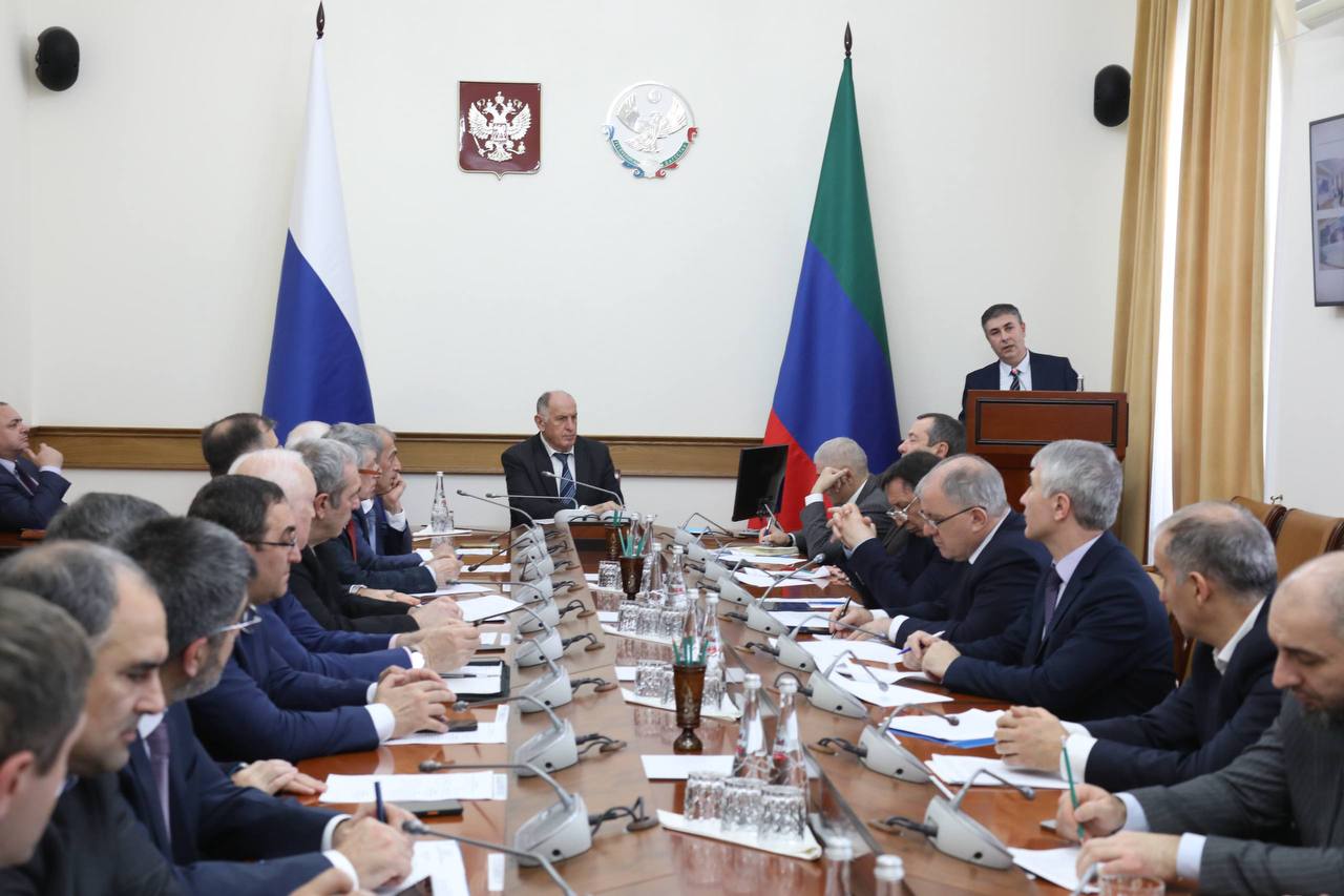 Эксперты о том, почему важно внедрять технологии ИИ в систему социально-экономического развития Дагестана Эксперты о том, почему важно внедрять технологии ИИ в систему социально-экономического развития Дагестана