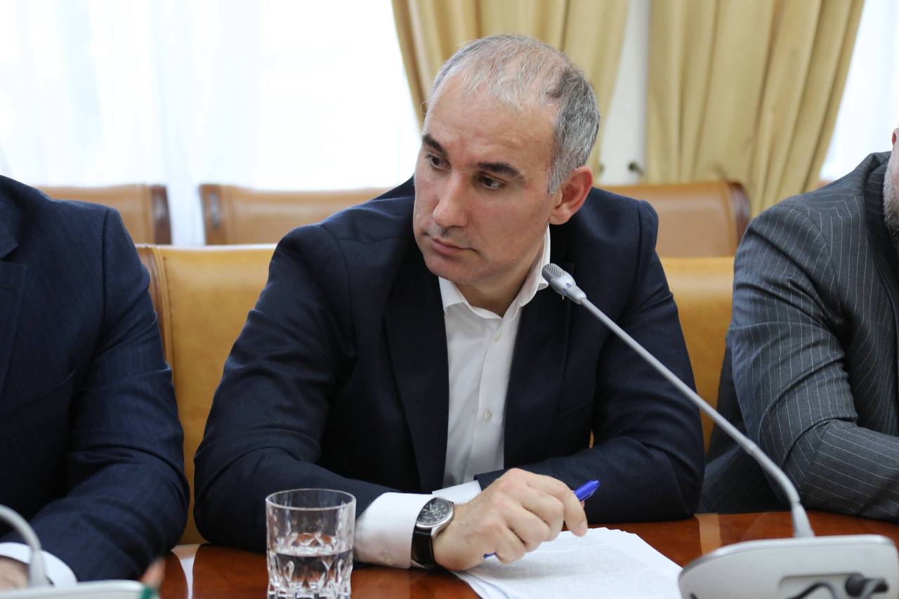 Эксперты дали рекомендации Правительству Дагестана по внедрению ИИ Эксперты дали рекомендации Правительству Дагестана по внедрению ИИ