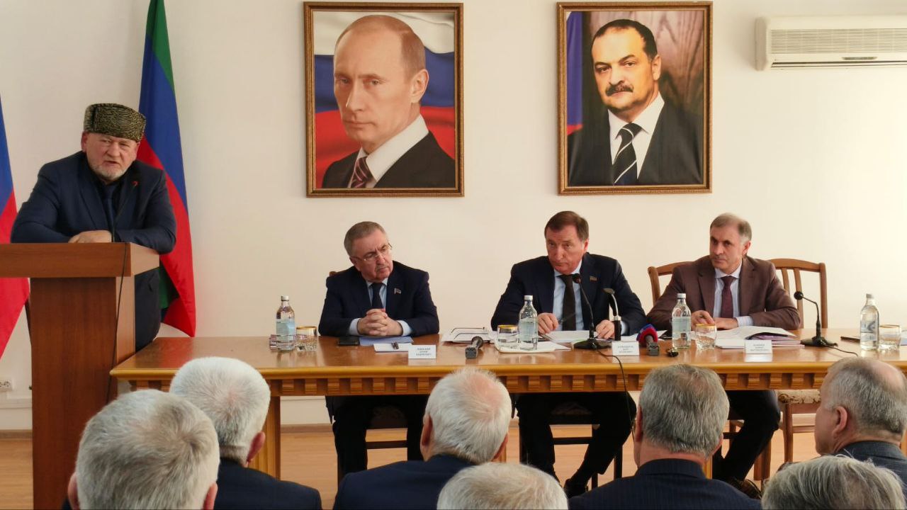 О социально-экономическом развитии Унцукульского района сообщил глава муниципалитета Иса Нурмагомедов