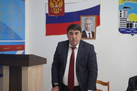 Саид Маматханов единогласно избран главой Кизилюрта, сообщает пресс-служба мэрии