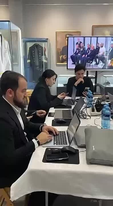 Обстановка в Музее боевой славы в Махачкале, где проходит прямая линия главы Дагестана Махачкалинские известия