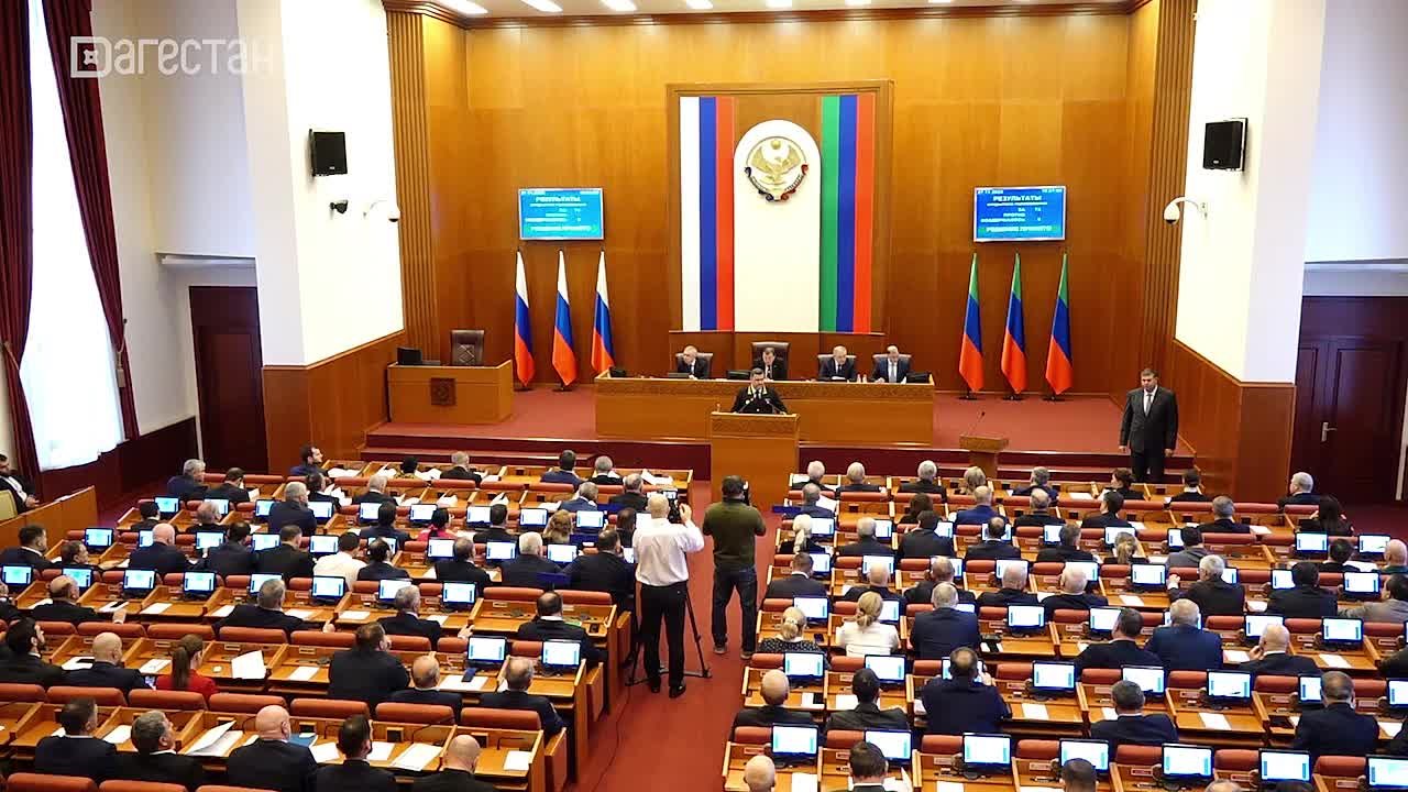 48 сессия НС Дагестана прошла в Махачкале, под руководством Спикера парламента Заура Аскендерова