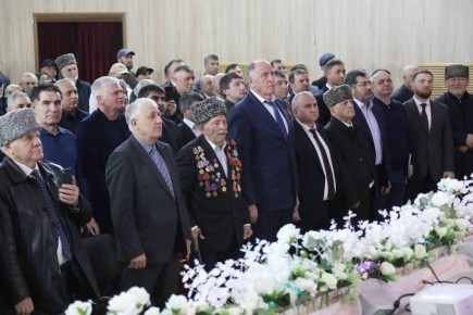 Руководители министерств, ведомств, главы минимальных образований приехали в Казбековский район на 95-летие муниципалитета