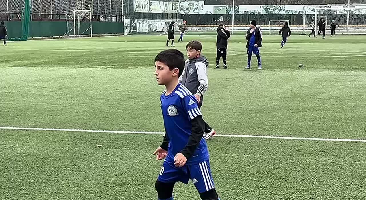 В Дагестане первый тур открытого зимнего первенства посвятили Дню матери