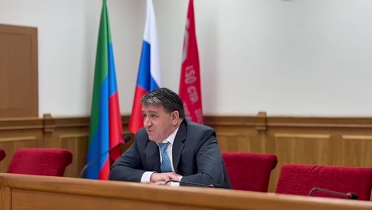 Мэр Махачкалы рассказал о готовности города к осенне-зимнему периоду