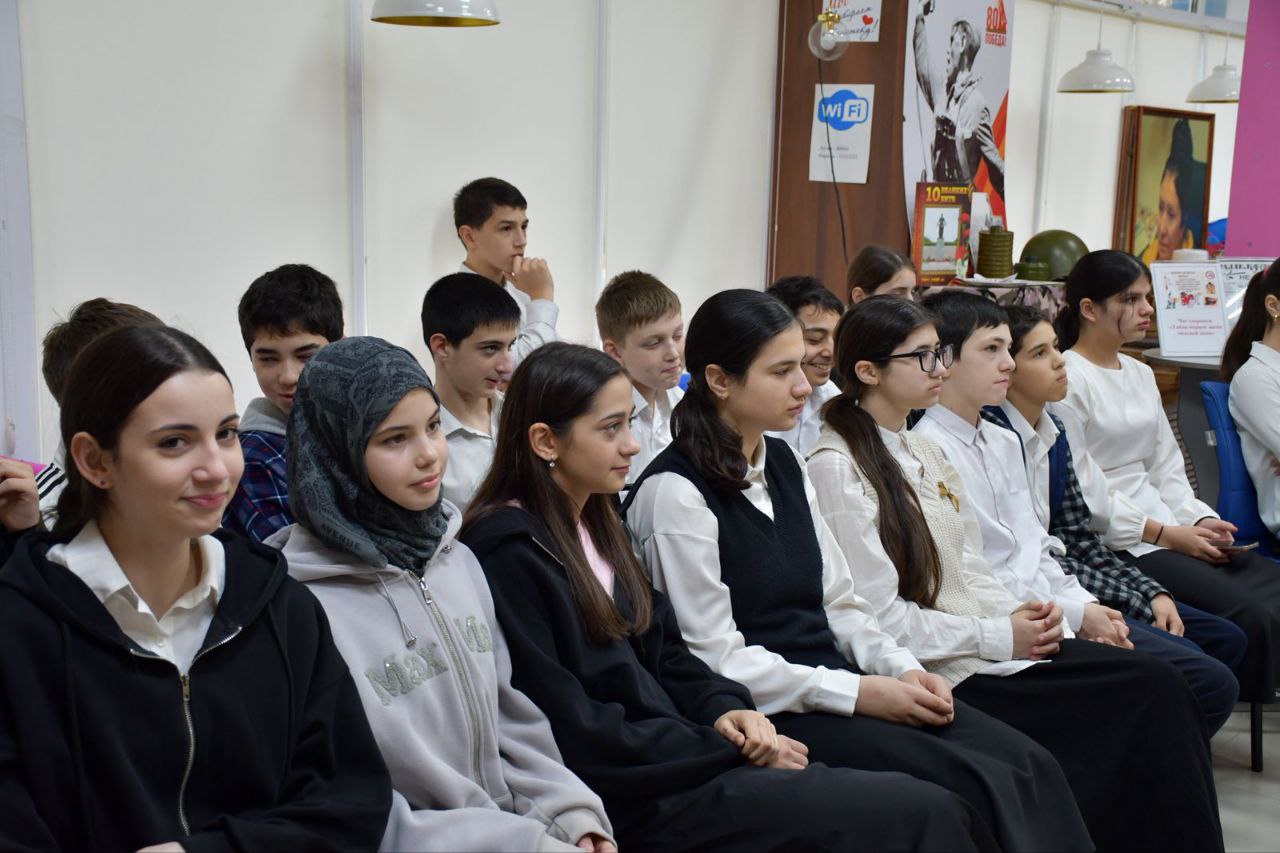 В Каспийске прошел час здоровья «Книга и газета вместо сигареты» В Каспийске прошел час здоровья «Книга и газета вместо сигареты»