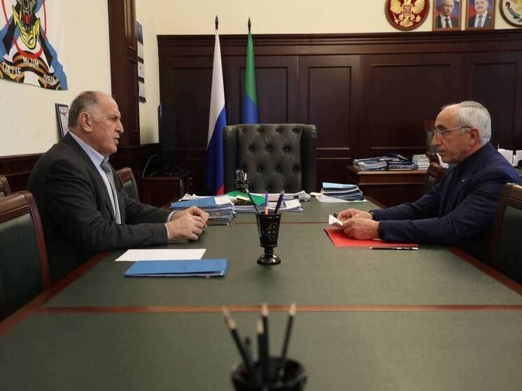 Председатель Правительства Дагестана и министр МЧС обсудили развитие системы оповещения населения