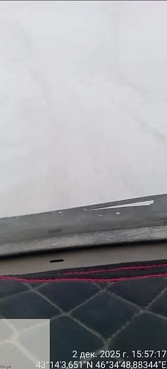 В связи с закрытием участка автодороги в Гумбетовском районе из-за снега (км 46- км 58 Хасавюрт-Тлох), глава муниципалитета Галип Галипов призывает путников не ехать через Харибский перевал, выбрать альтернативные дороги