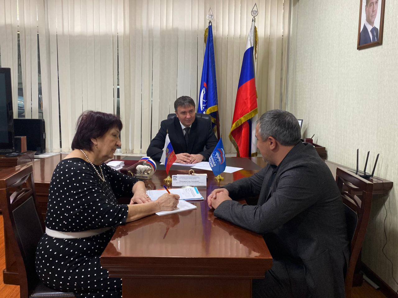 Саид Рамазанов провел личный прием граждан в Региональной приемной «Единой России»