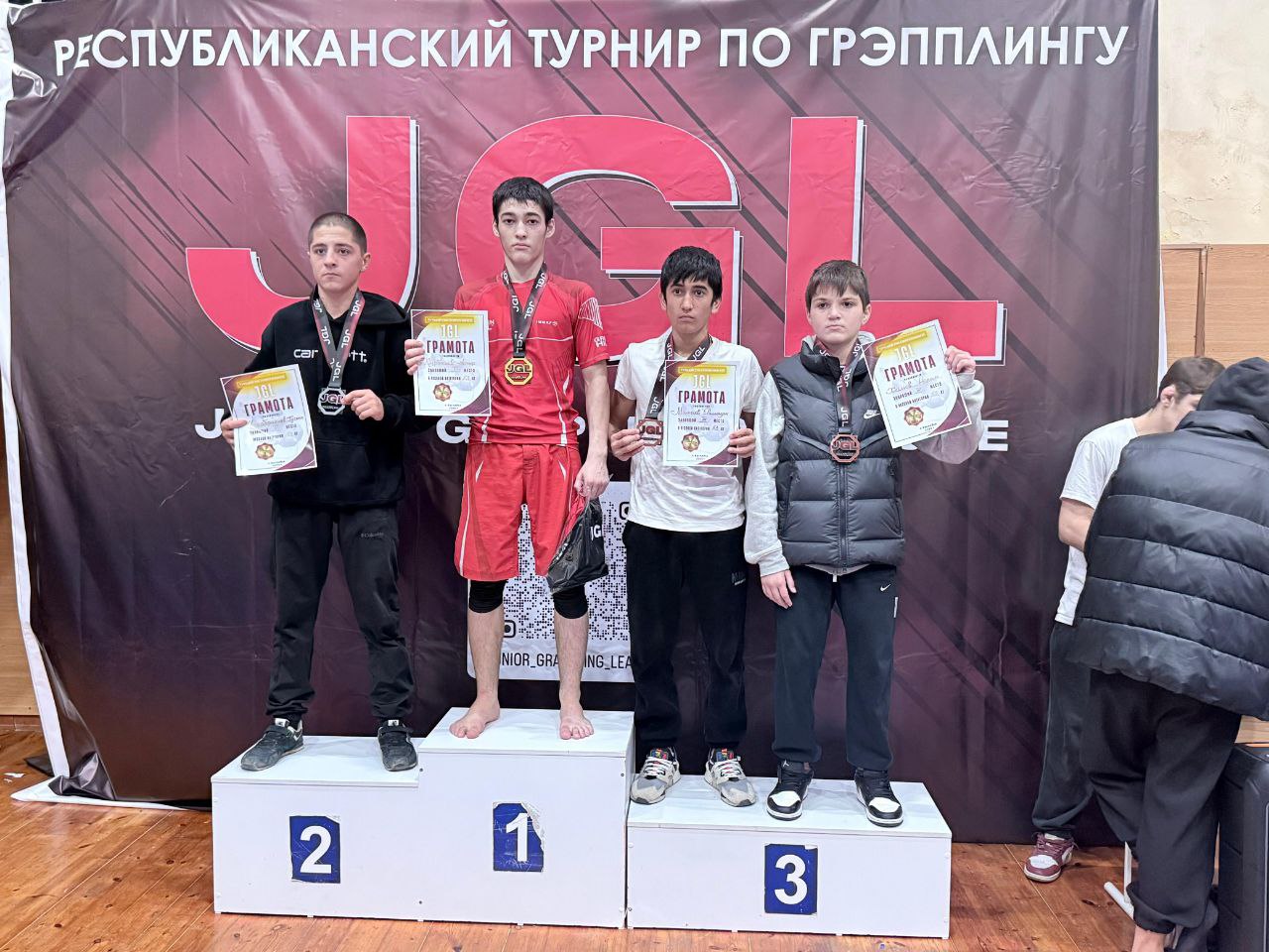 30 ноября в Энергетическом колледже г. Каспийск прошёл открытый турнир по грэпплингу 30 ноября в Энергетическом колледже г. Каспийск прошёл открытый турнир по грэпплингу