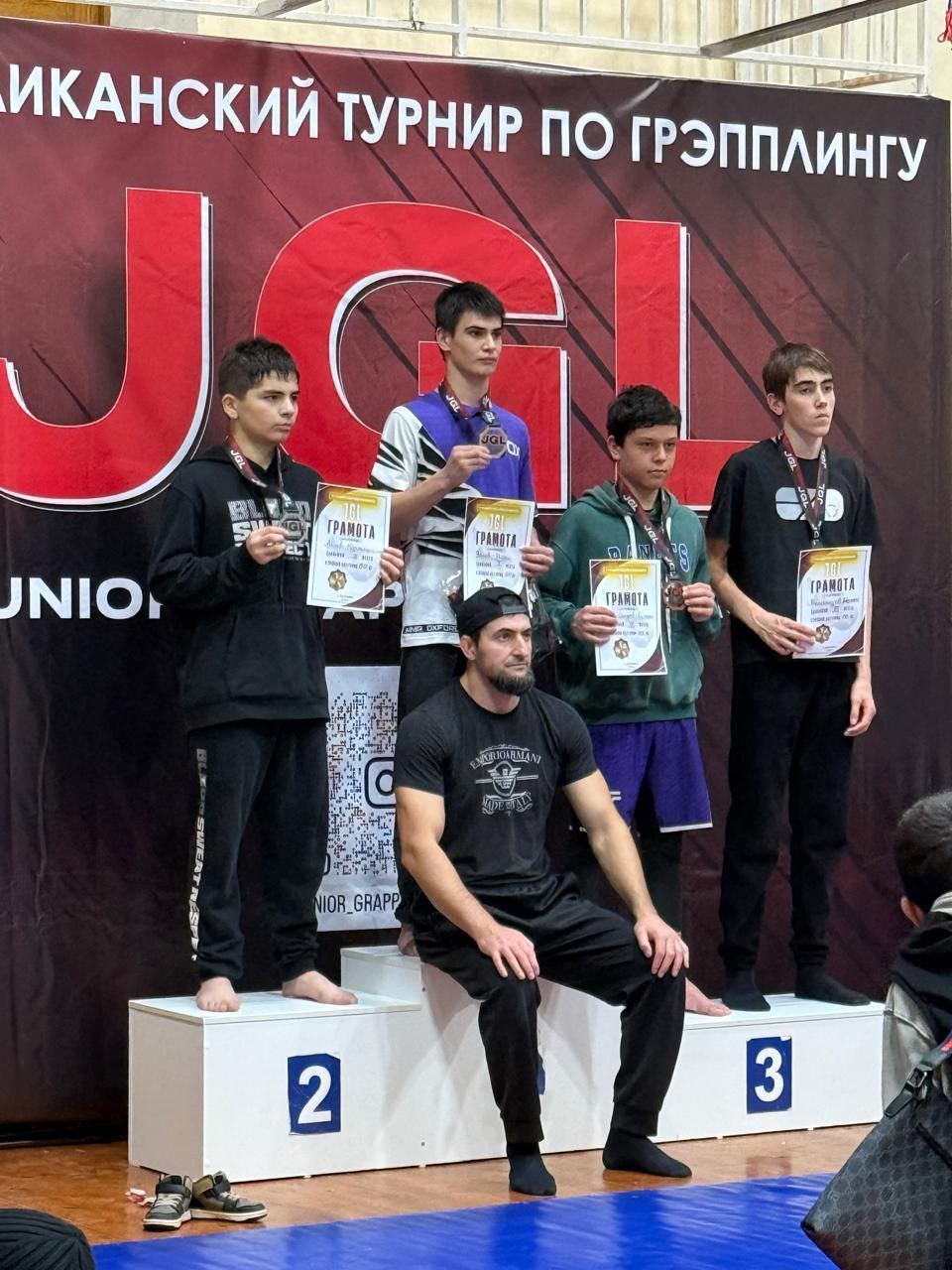 30 ноября в Энергетическом колледже г. Каспийск прошёл открытый турнир по грэпплингу 30 ноября в Энергетическом колледже г. Каспийск прошёл открытый турнир по грэпплингу