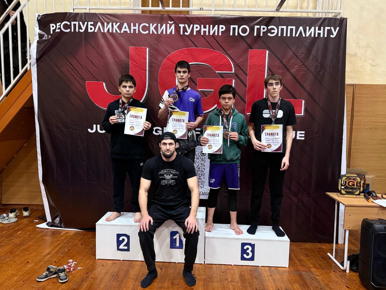 30 ноября в Энергетическом колледже г. Каспийск прошёл открытый турнир по грэпплингу 30 ноября в Энергетическом колледже г. Каспийск прошёл открытый турнир по грэпплингу