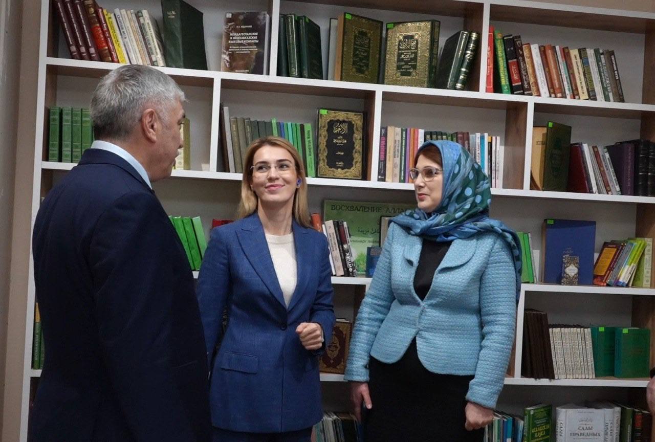 Эмилия Шахабутиновна: Фоторепортаж: открытие шестой современной модельной библиотеки №23 по ул. Оскара, 15 Эмилия Шахабутиновна: Фоторепортаж: открытие шестой современной модельной библиотеки №23 по ул. Оскара, 15