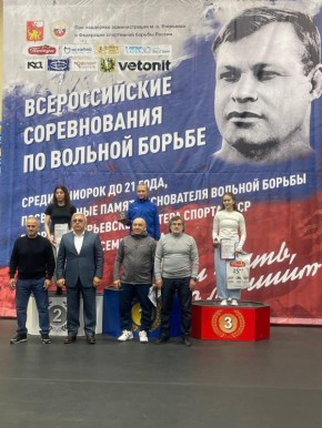 В городе Егорьевске Московской области завершилось Первенство России по женской борьбе среди спортсменок до 21 года, на котором представительницы Дагестана завоевали четыре медали: