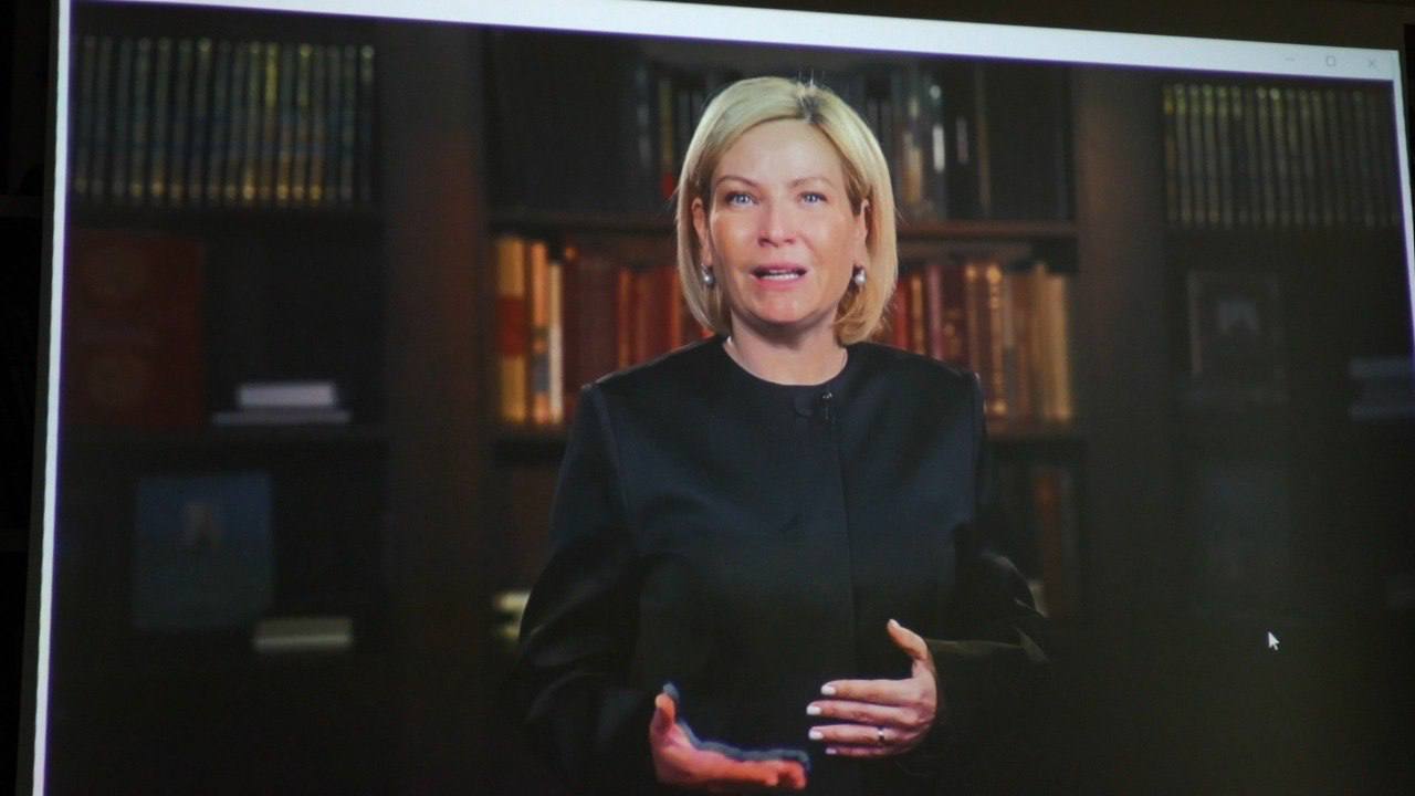 Эмилия Шахабутиновна: Фоторепортаж: открытие шестой современной модельной библиотеки №23 по ул. Оскара, 15 Эмилия Шахабутиновна: Фоторепортаж: открытие шестой современной модельной библиотеки №23 по ул. Оскара, 15