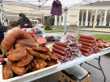 В Махачкале стартовала рыбная и сельскохозяйственная ярмарка