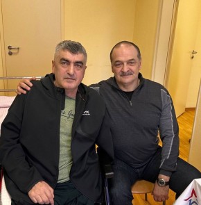 Глава Дагестана Сергей Меликов навестил в Москве Героя России Эседуллу Абачева