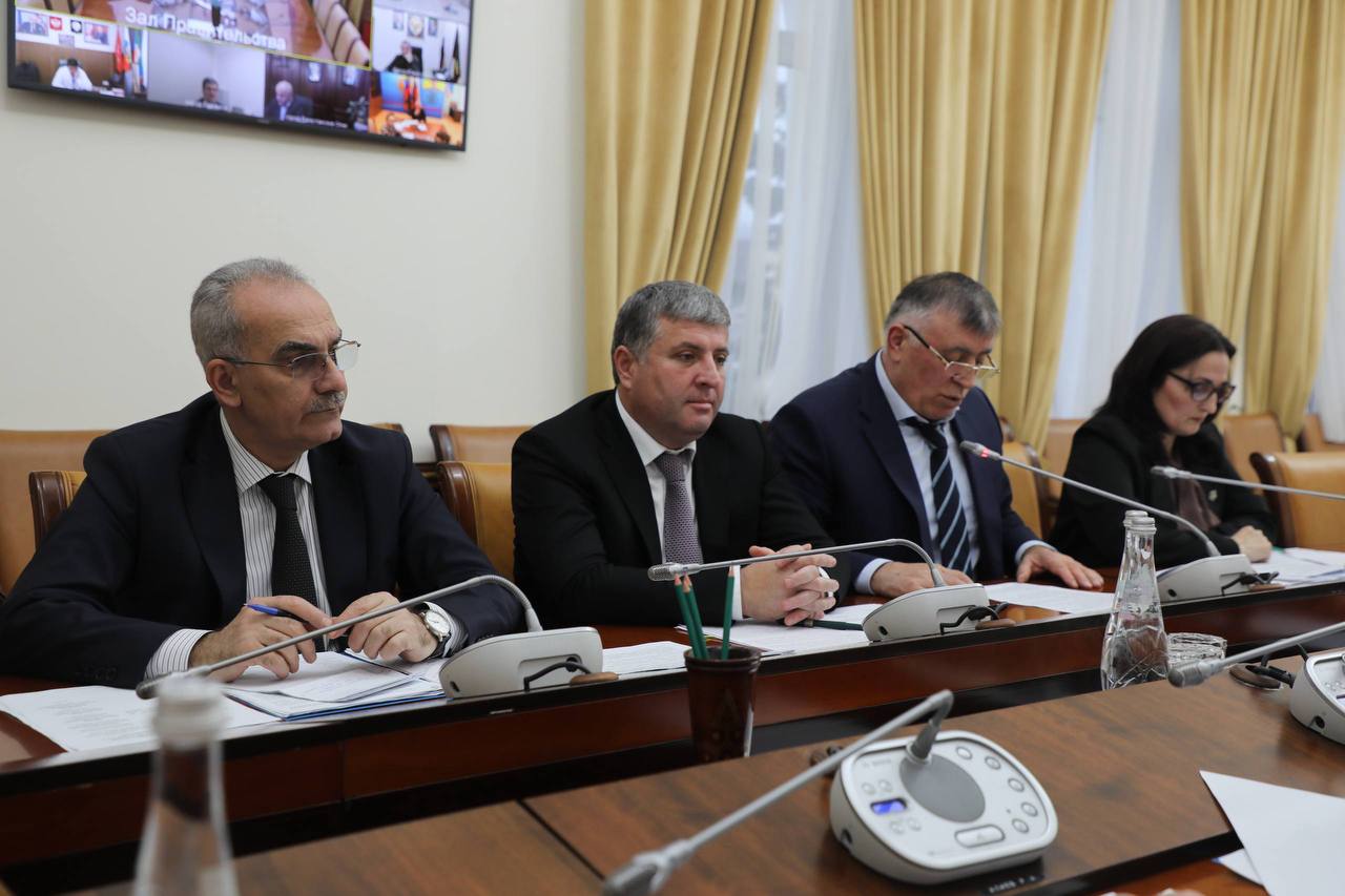 Совещание по проблеме безнадзорных животных Совещание по проблеме безнадзорных животных