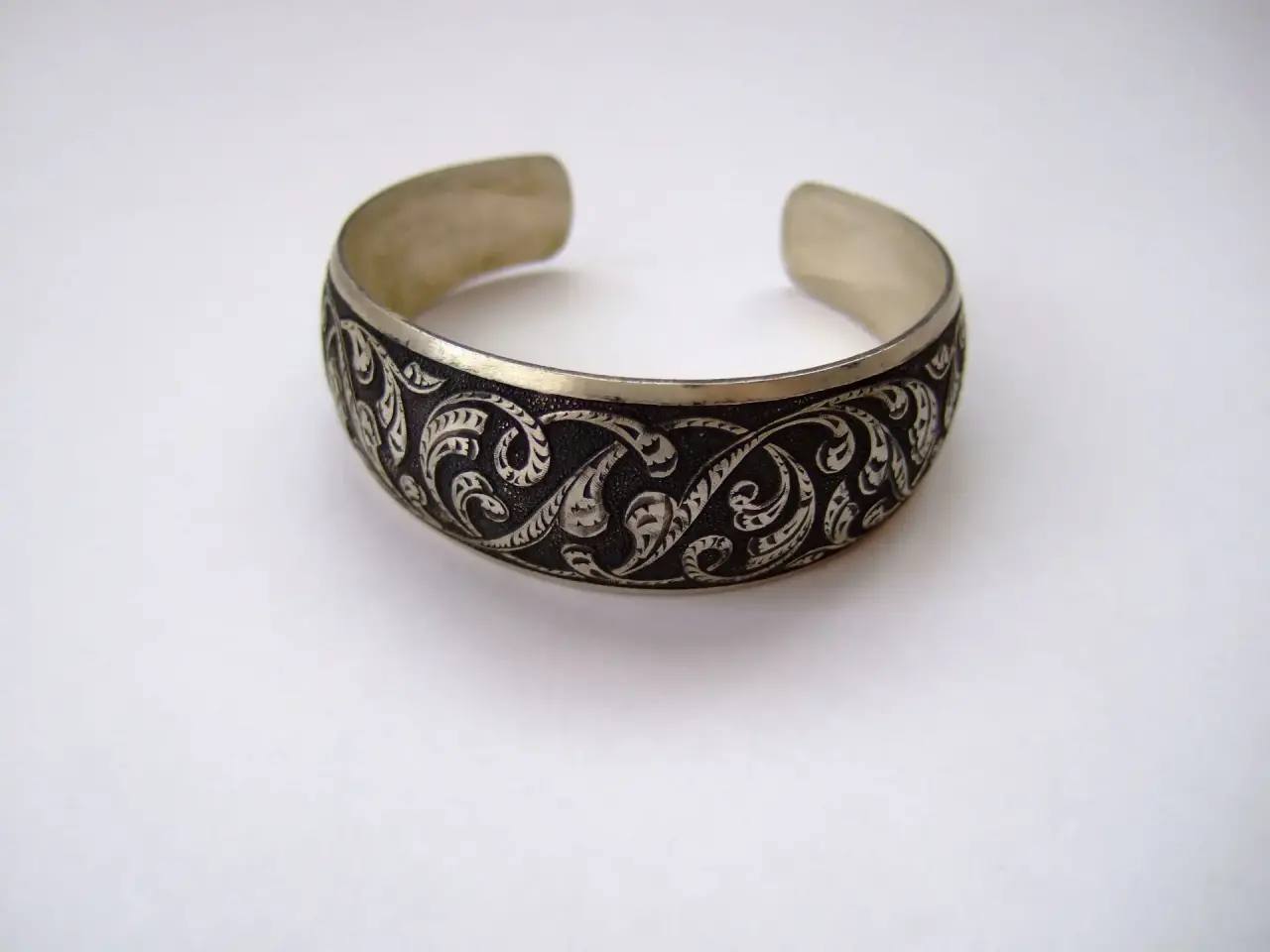 : высокогорная кузница дагестанских ремёсел : высокогорная кузница дагестанских ремёсел