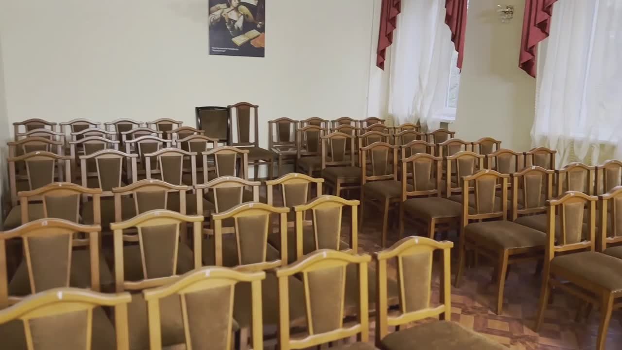 Детская школа искусств имени С.Агабабова – настоящая жемчужина Каспийска! Здесь учат не только музыке и танцам, но и дружбе, взаимопониманию и любви к искусству