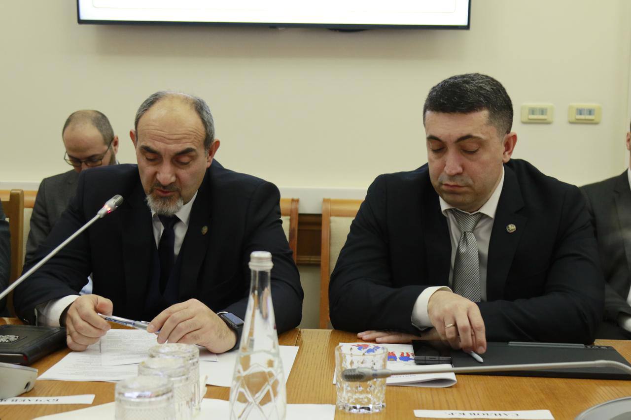 Меры поддержки участников СВО и их семей обсудили в Правительстве Дагестана Меры поддержки участников СВО и их семей обсудили в Правительстве Дагестана