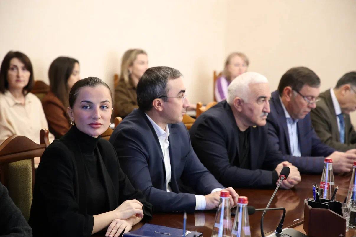 В Минэкономразвития Дагестана отметили Международный день гор В Минэкономразвития Дагестана отметили Международный день гор