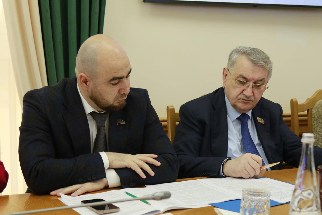 Меры поддержки участников СВО и их семей обсудили в Правительстве Дагестана Меры поддержки участников СВО и их семей обсудили в Правительстве Дагестана