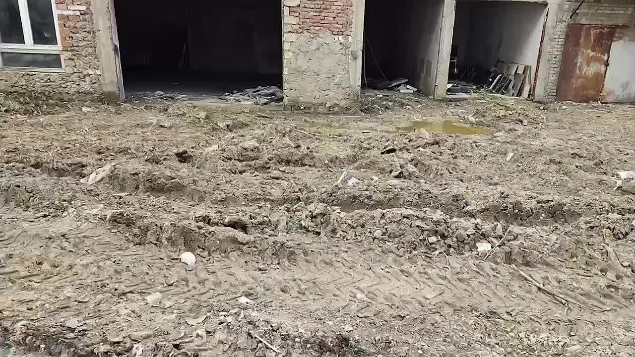 По обращению граждан: благоустройство дворовой территории