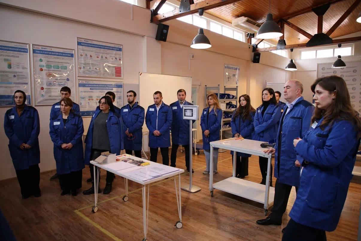 Сотрудники Минэкономразвития Дагестана прошли практическое обучение на «Фабрике процессов» Сотрудники Минэкономразвития Дагестана прошли практическое обучение на «Фабрике процессов»