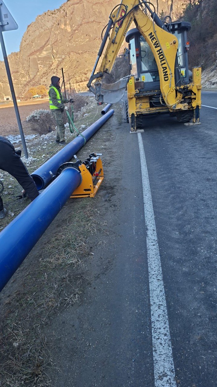 В Гергебильском районе Дагестана стартовала активная фаза реализации масштабного проекта по строительству нового водопровода, который протянется на 26 километров В Гергебильском районе Дагестана стартовала активная фаза реализации масштабного проекта по строительству нового водопровода, который протянется на 26 километров
