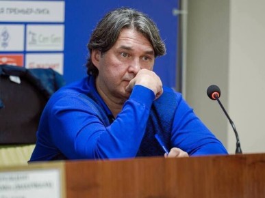 Генеральный директор футбольного клуба «Динамо» (Махачкала) Шамиль Газизов заявил, что руководство клуба рассчитывает решить вопрос с назначением нового главного тренера до конца 2025 года