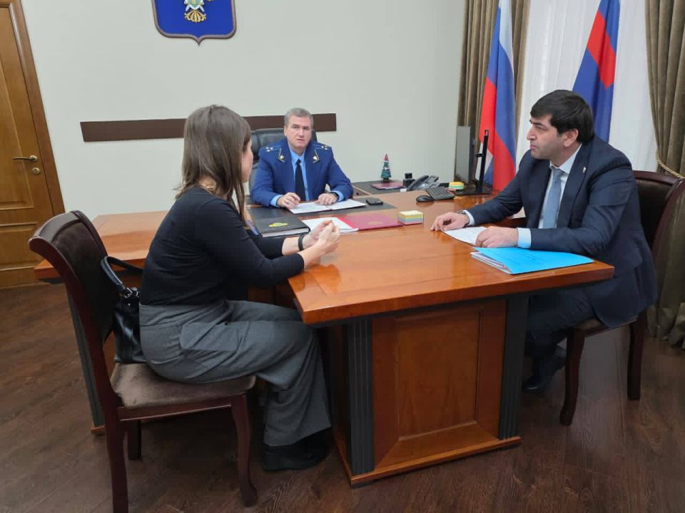 ����������� ��������� ���������� �������� ������� ��������� ������ ������ ����� ������� �� �������� ���������� �� ���� � �������-������������ �����