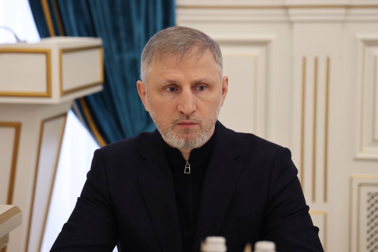 Сергей Меликов и Александр Ломакин обсудили реализацию ключевых инфраструктурных проектов Сергей Меликов и Александр Ломакин обсудили реализацию ключевых инфраструктурных проектов