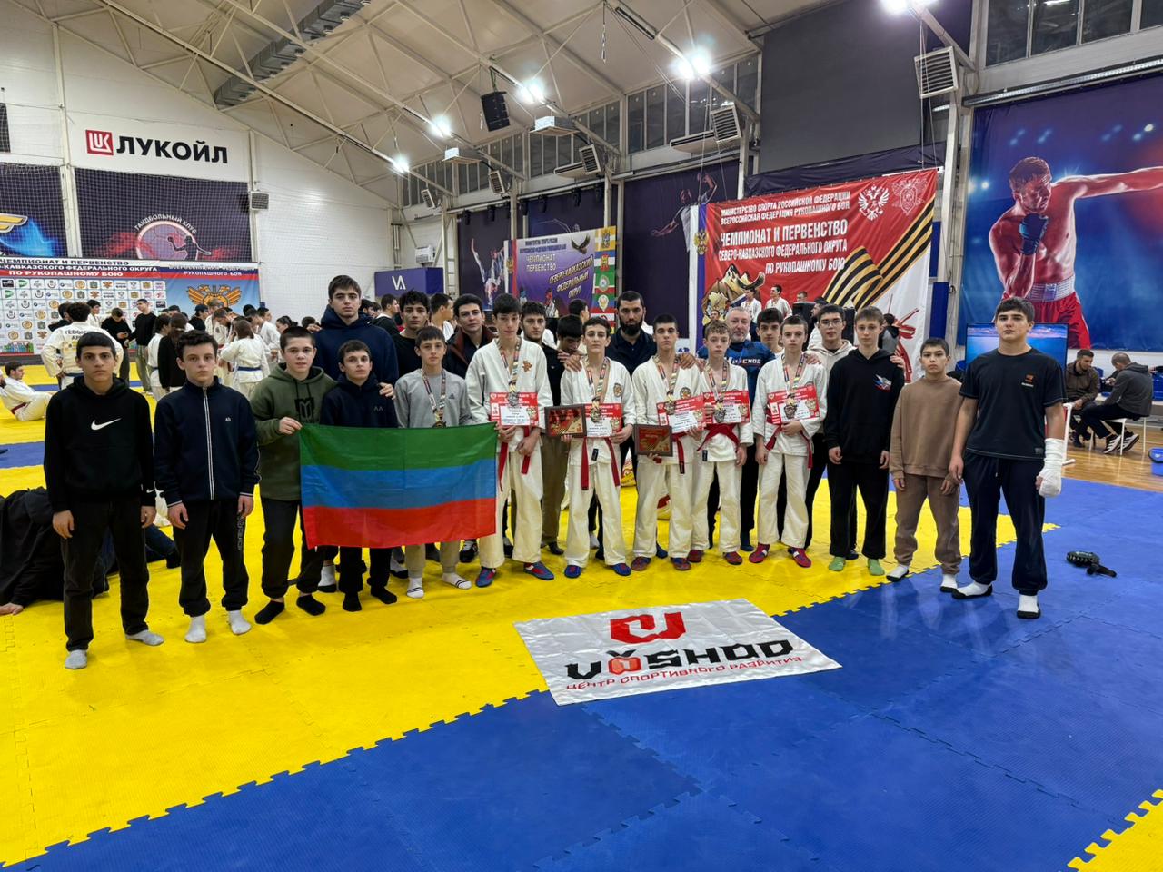 Сборная Дагестана по рукопашному бою завоевала 36 медалей различного достоинства по итогам Чемпионата и Первенства СКФО в Ставрополе Сборная Дагестана по рукопашному бою завоевала 36 медалей различного достоинства по итогам Чемпионата и Первенства СКФО в Ставрополе