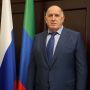 Абдулмуслим Абдулмуслимов поздравил жителей Дагестана с Днем Конституции России