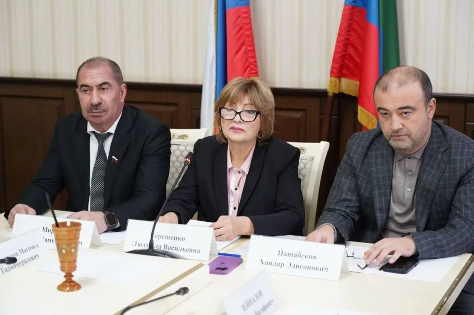 �������, 12 �������, � ���������-���� ������������� �������� ������ ��������� ��������� ������������ ������ ��� ����������������� ������� ��������� �� ������� ��� ���������� ������ � ������ ����������� ��������� �������� ��...