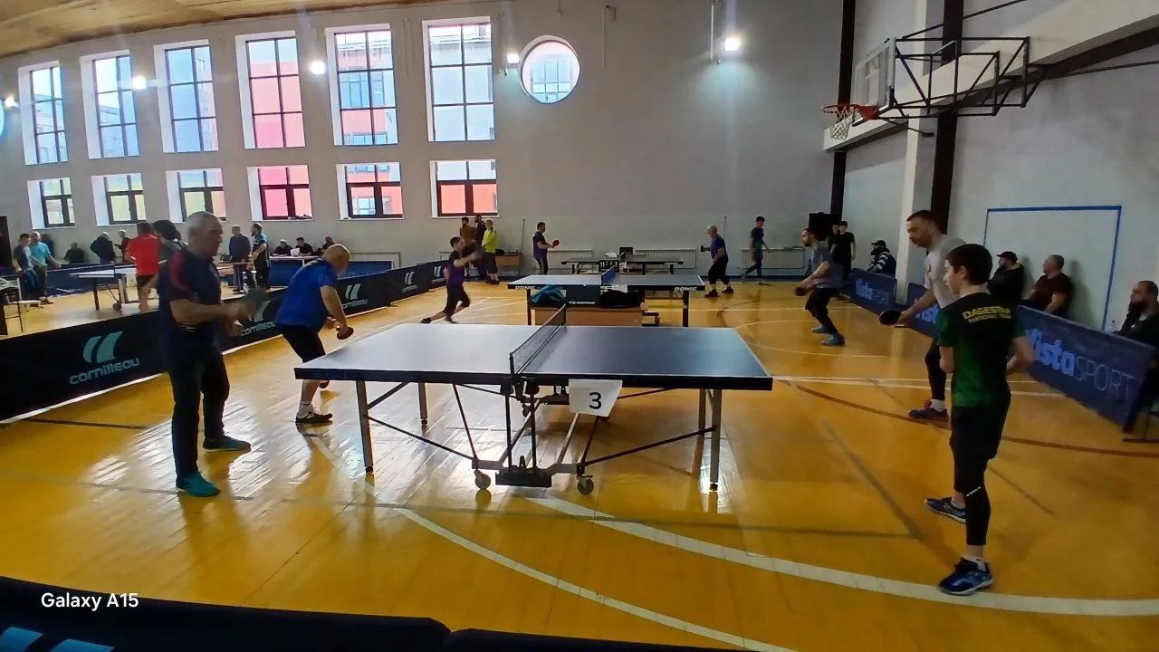 В средней общеобразовательной школе №11 г. Каспийска стартовал Чемпионат Дагестана по настольному теннису среди мужчин и женщин, посвященный 30-летию Народного Собрания Республики Дагестан В средней общеобразовательной школе №11 г. Каспийска стартовал Чемпионат Дагестана по настольному теннису среди мужчин и женщин, посвященный 30-летию Народного Собрания Республики Дагестан