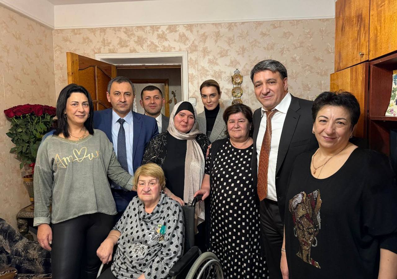 Эмилия Шахабутиновна: Махачкала чествует юбиляра – жительницу блокадного Ленинграда