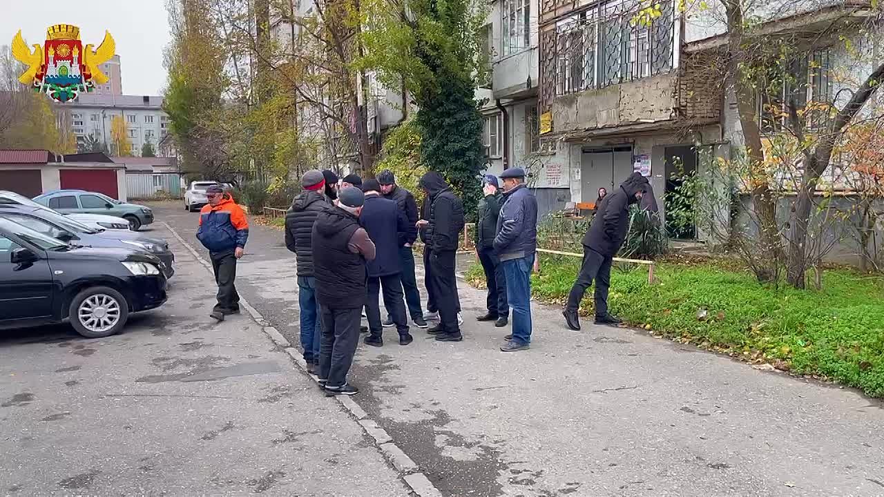 Работы по освобождению муниципальной территории продолжаются